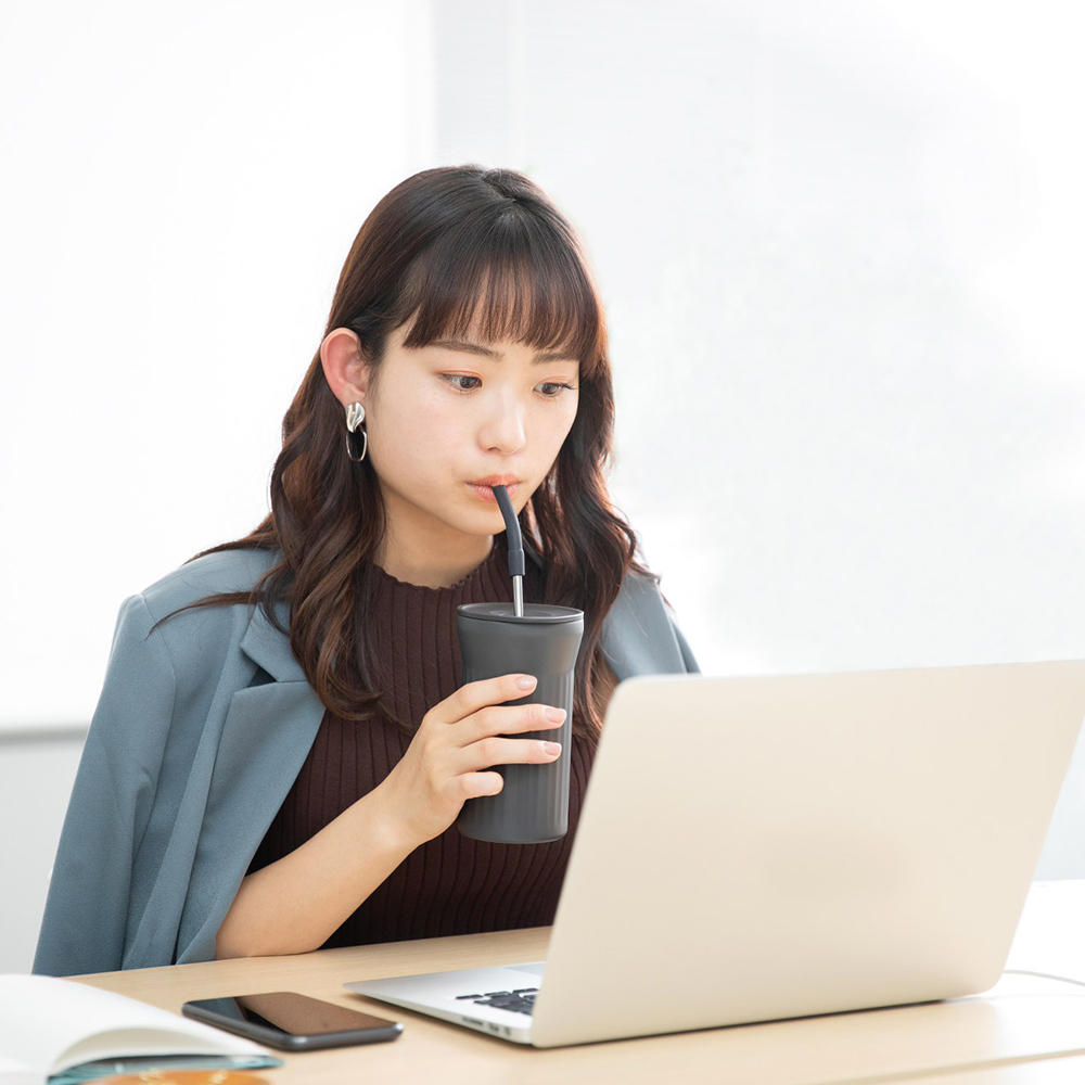 【日本孔雀Peacock】時尚休閒316不鏽鋼真空斷熱 直飲吸管保溫杯450ML-任選色, , large