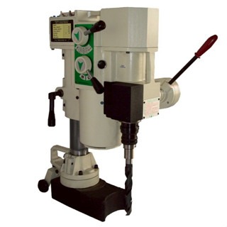 WIN五金 台灣製造 清山牌 三相電壓 <MTM930A-三相220V> 磁性鑽孔機 磁性鑽台 鋼構鑽台 磁力鑽孔機 攻牙機 鑽孔機, , large