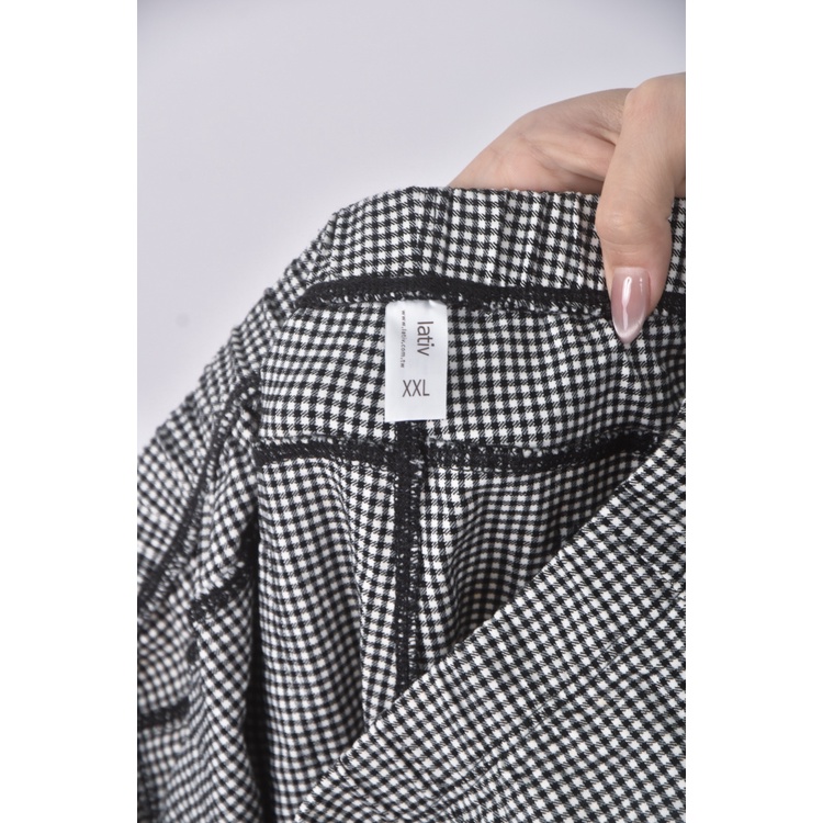 (XL) lativ格紋黑色長褲二手衣, , large