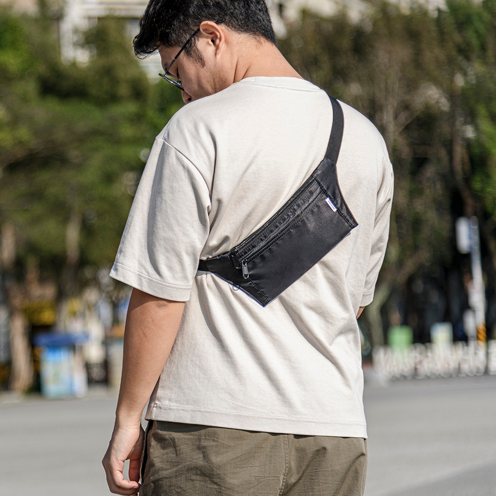 【YUN JOIN】RFID 防盜刷貼身旅行包-藍色   旅遊腰包 運動腰包 胸包 隱形包 防盜 防竊 護照包, , large