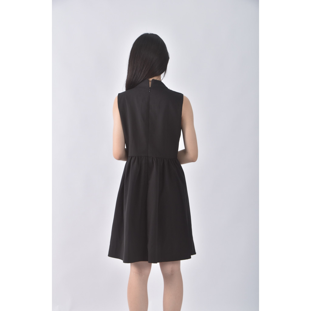 (M) pazzo質感圓領黑色洋裝二手衣, , large