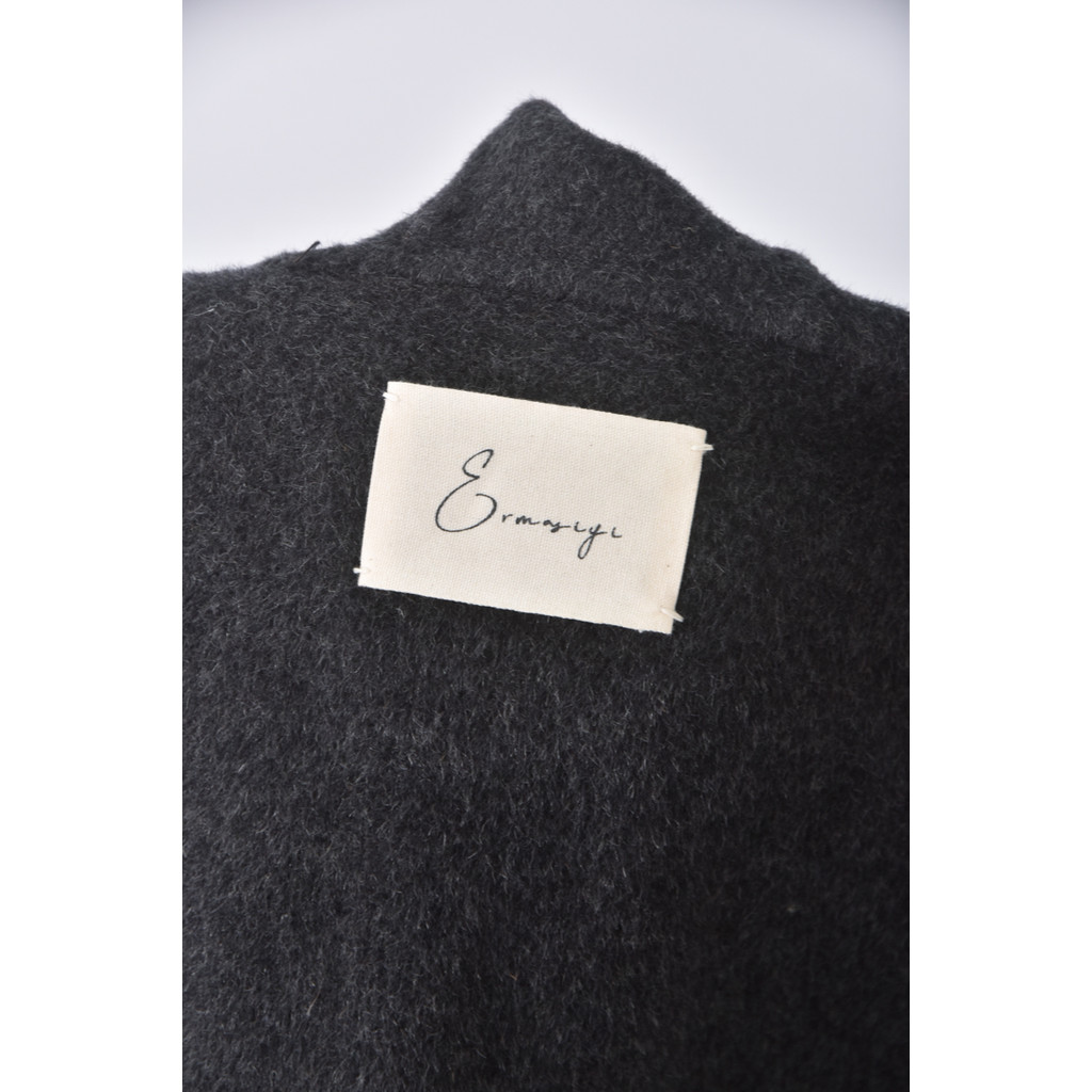 (F) ermarily排扣灰色外套二手衣, , large