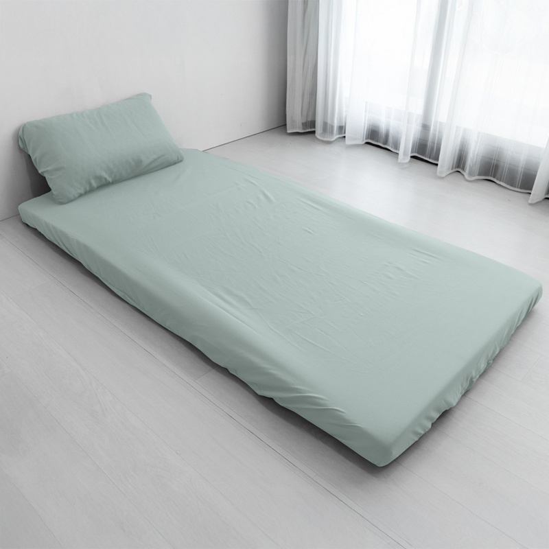 ［熊棉］三折床墊專用舒柔床包組｜純棉款｜3.5尺｜果綠｜折疊床必備 床包 純棉 好清洗 清理便利 素色床包 高級觸感