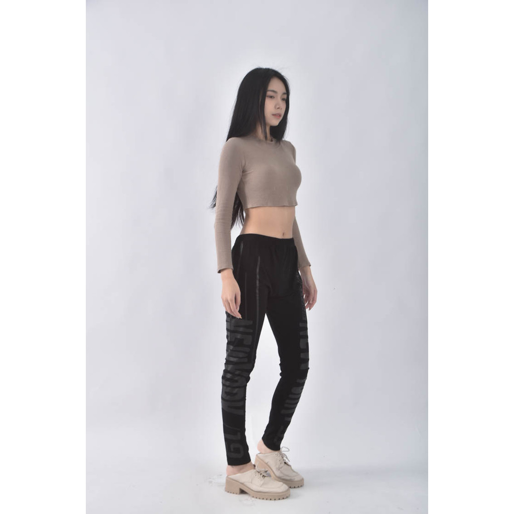 (L) naturally jojo運動運動黑色長褲二手衣, , large