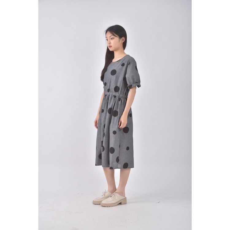 (XL) yi ge點點灰色洋裝二手衣, , large