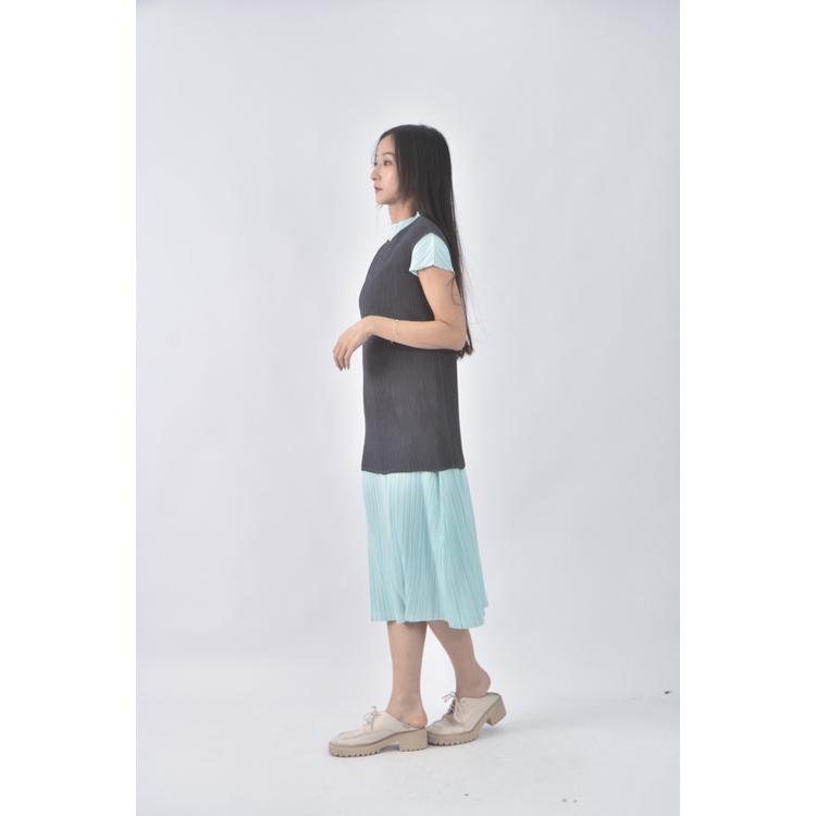 (S) coneco質感兩件式灰色洋裝二手衣, , large