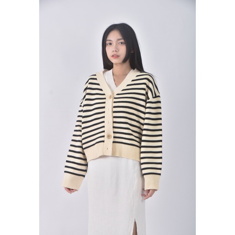 (XL) and como條紋白色外套二手衣