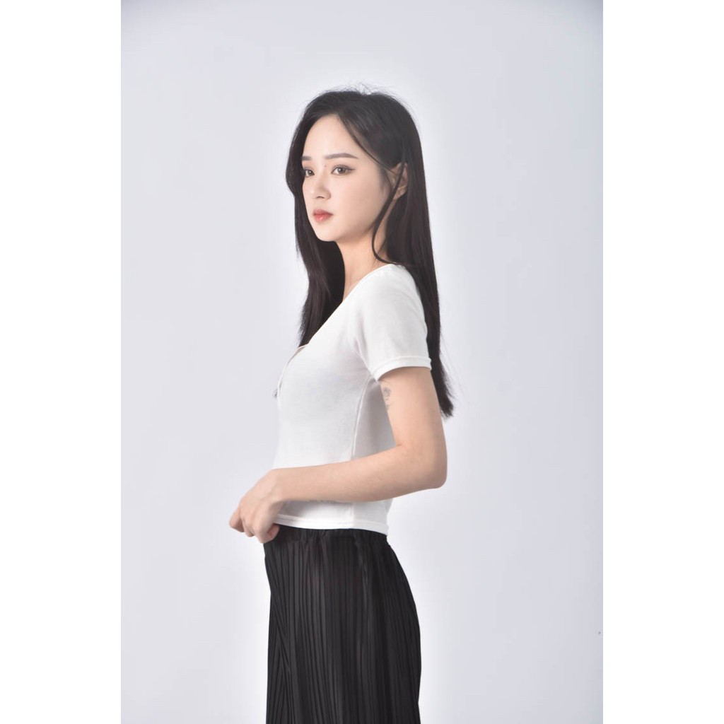 (S) 【董仔私服】kerley co棉質V領白色短袖上衣二手衣, , large