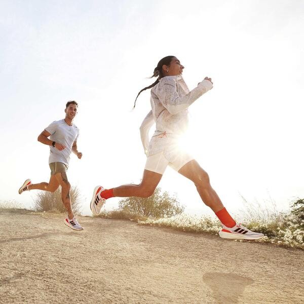 Adidas Ultraboost Light W 女 慢跑鞋 運動 路跑 輕量 緩震 回彈 白黑橘 [HQ6353], , large