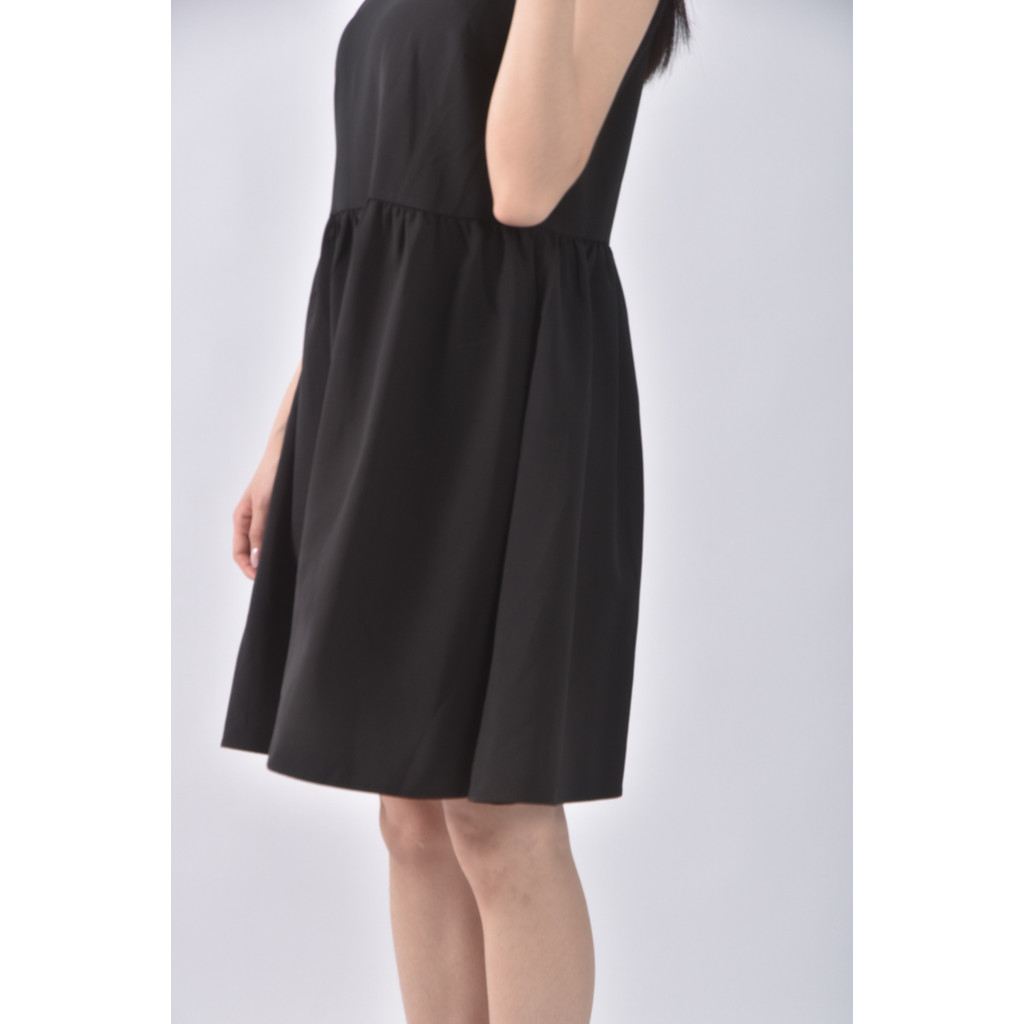 (M) pazzo質感圓領黑色洋裝二手衣, , large