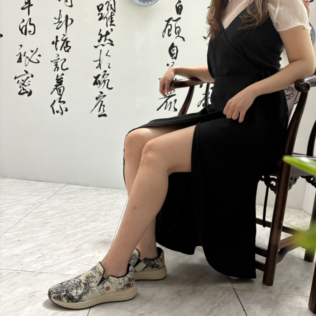 【JONIRO】台灣製造 懶人鞋 平底鞋 故宮聯名 美學工藝 百年文化 文化生活 男鞋/女鞋 (需預購), , large