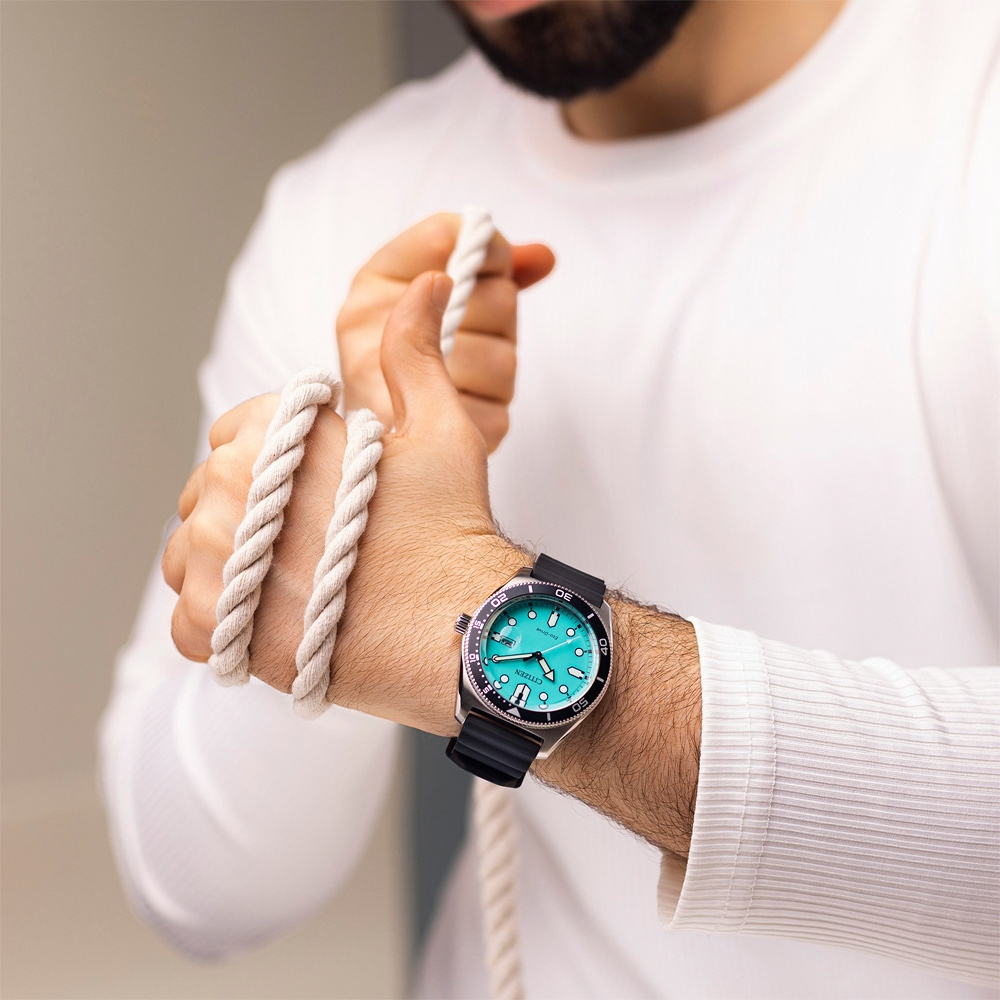 CITIZEN 星辰 光動能潮男時尚大三針手錶-湖水綠 AW1760-14X, , large