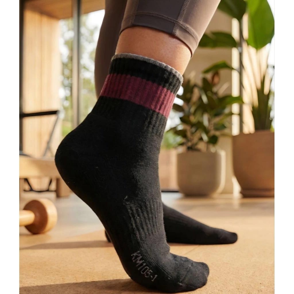 [Kaimei Cotton] 7-Pair Set MIT Made in Taiwan Pure Cotton 1/2 Towel Bottom Sports Socks Urban Black Two-Color Edges, , large