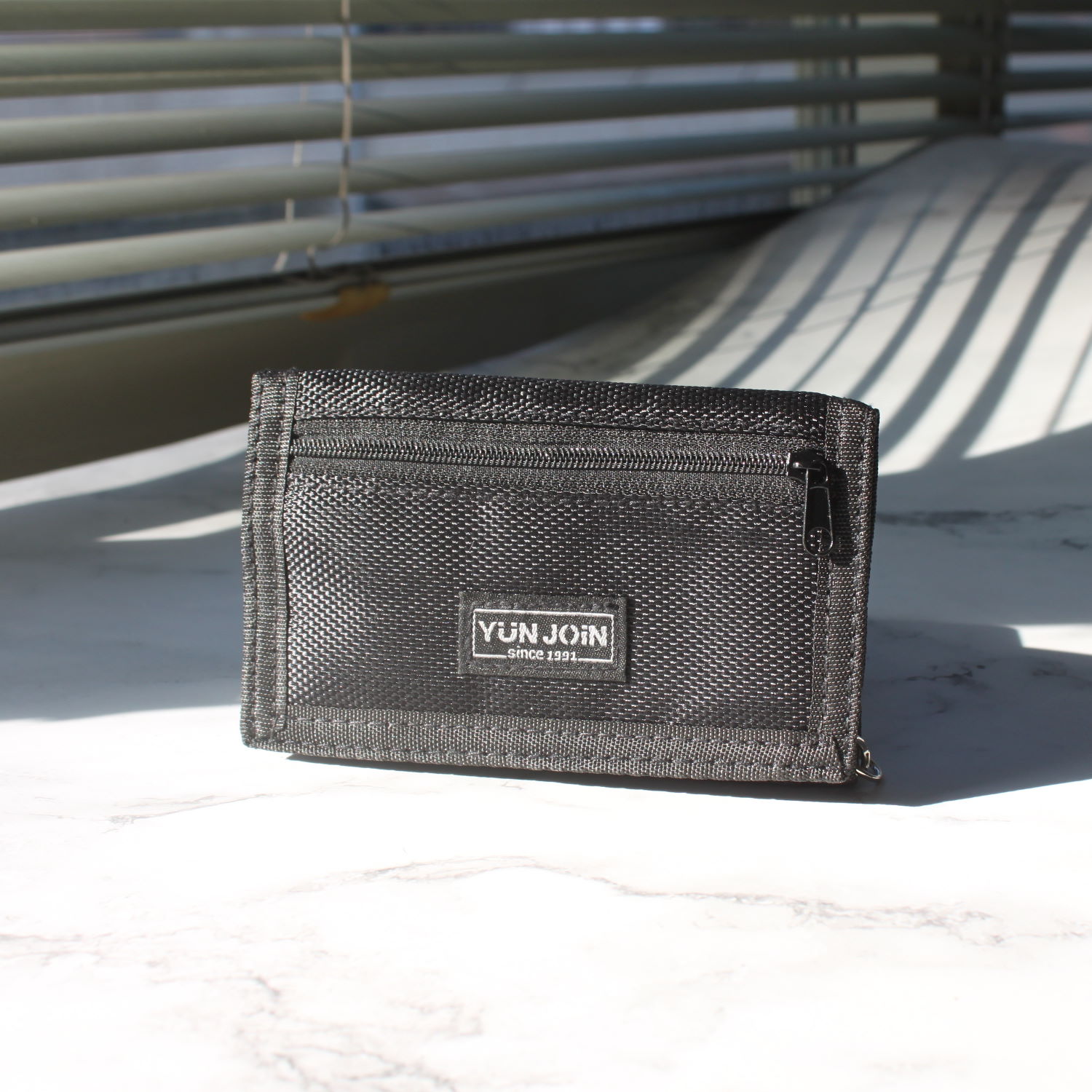 【YUN JOIN】 Camouflage tri-fold short folder, , large