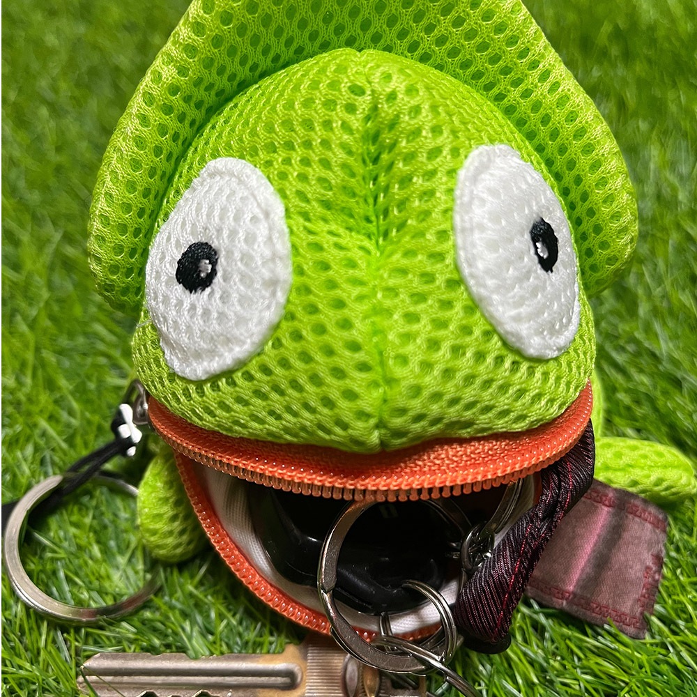 【可愛造型 可機洗 透氣抗菌】變色龍 鑰匙包 零錢包 吊飾 鑰匙圈吊飾 禮物 交換禮物 包包吊飾【加贈購物袋顏色隨機】, , large