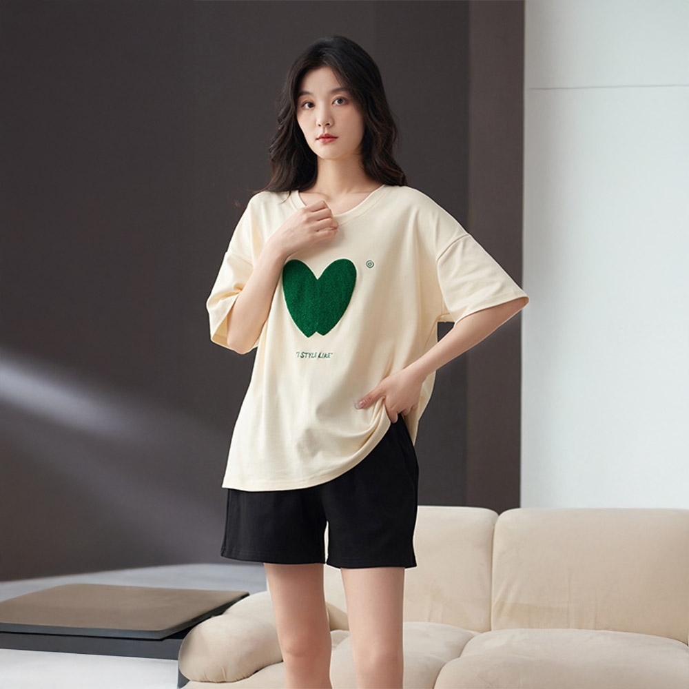 自帶胸墊居家服【L/XL/XXL】睡衣 居家服 固定式胸墊 可機洗 自帶胸墊 寬鬆睡衣 寬鬆居家服 胸墊 落肩 寬版 寬鬆 固定式, , large