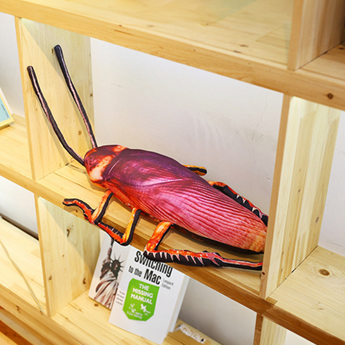 simulated-cockroach-pillow, , large