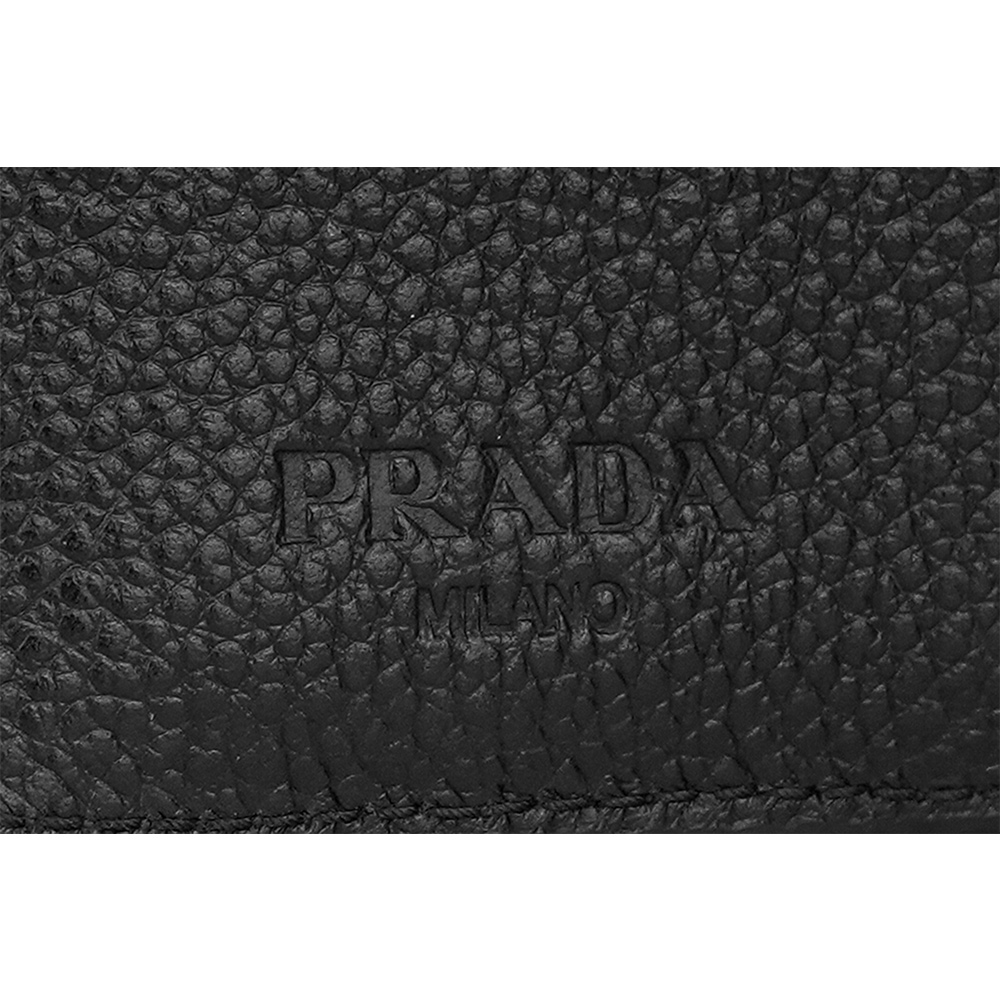 PRADA 銀字Logo 粒紋皮革短版對開8卡短夾/黑色, , large