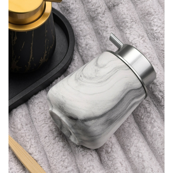 ceramic-diamond-patterned-mousse-jar