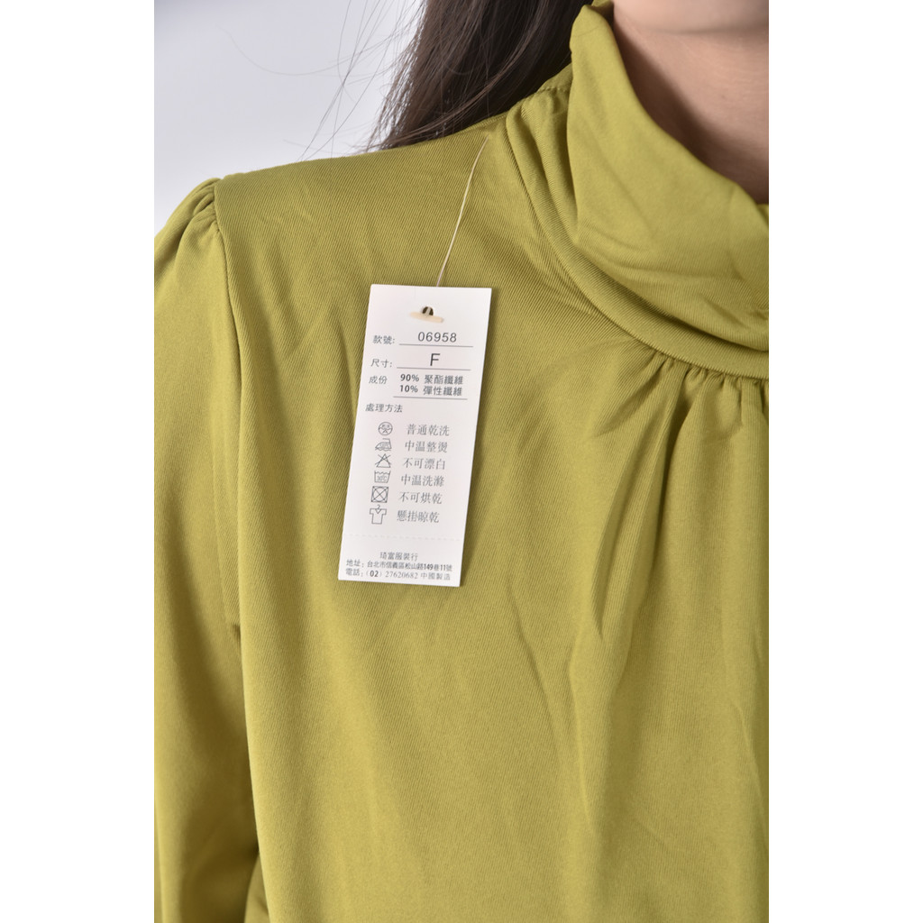 (S) 琦富服飾高領綠色長袖上衣二手衣, , large