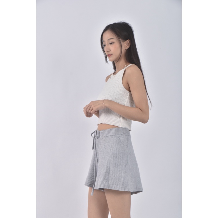 (3XL) 【里唯私服】meier q高腰坑紋鬆緊灰色短褲二手衣, , large