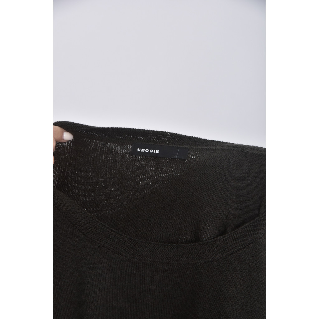 (L) umooie黑色長袖上衣二手衣, , large
