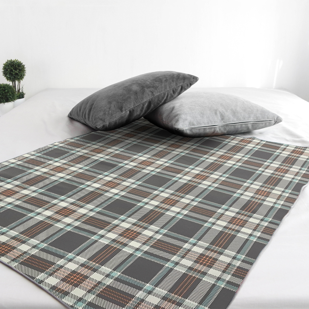 ［熊棉］多功能靜音防水墊｜加強止滑款｜小｜復刻格調｜靜音防水 翻身無聲 乾爽防護 親膚柔軟 安心入睡 好清潔 超止滑