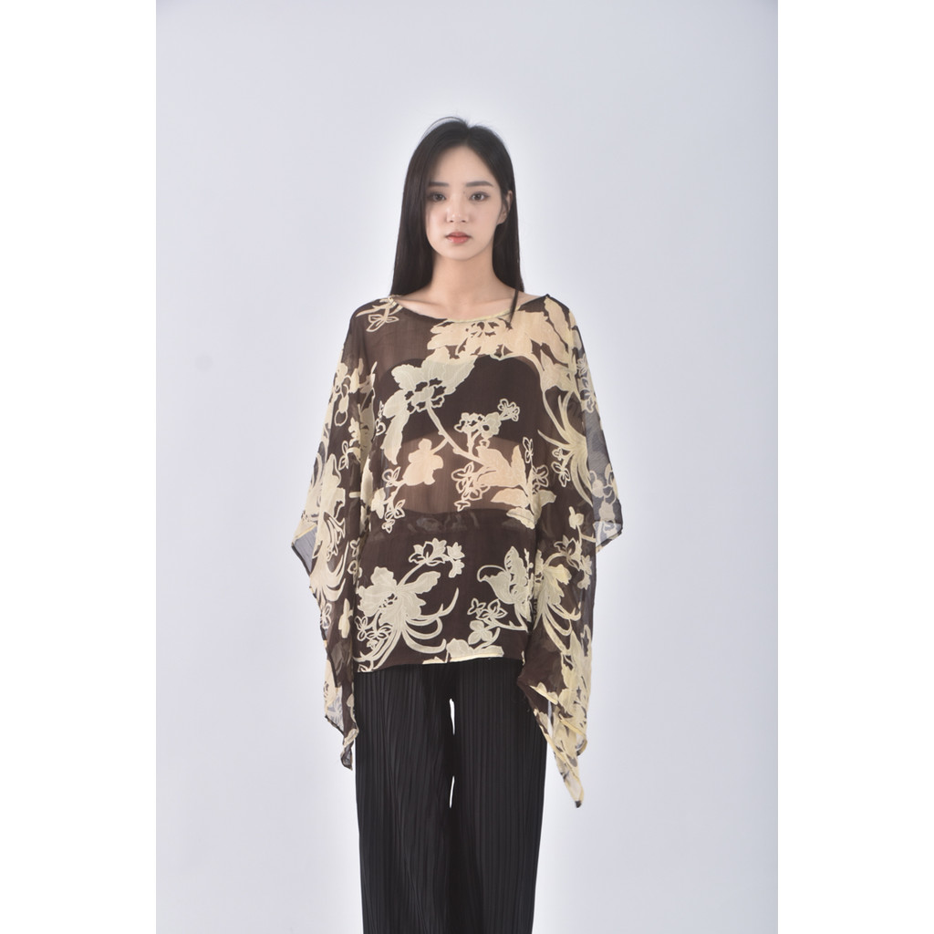 (M) 紡紗圓領棕色短袖上衣二手衣