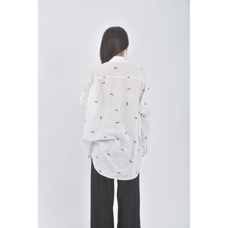 (2XL) girls落肩寬鬆白色襯衫上衣二手衣, , large
