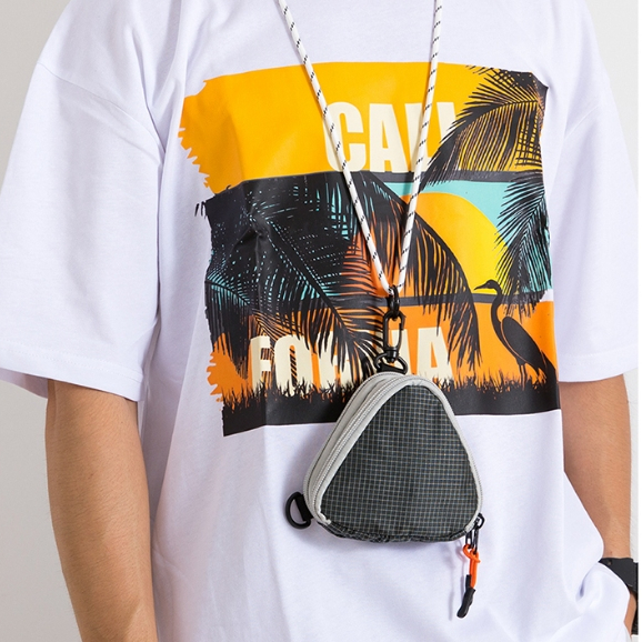 YUN SELECT Trendy triangle headphone bag, , large