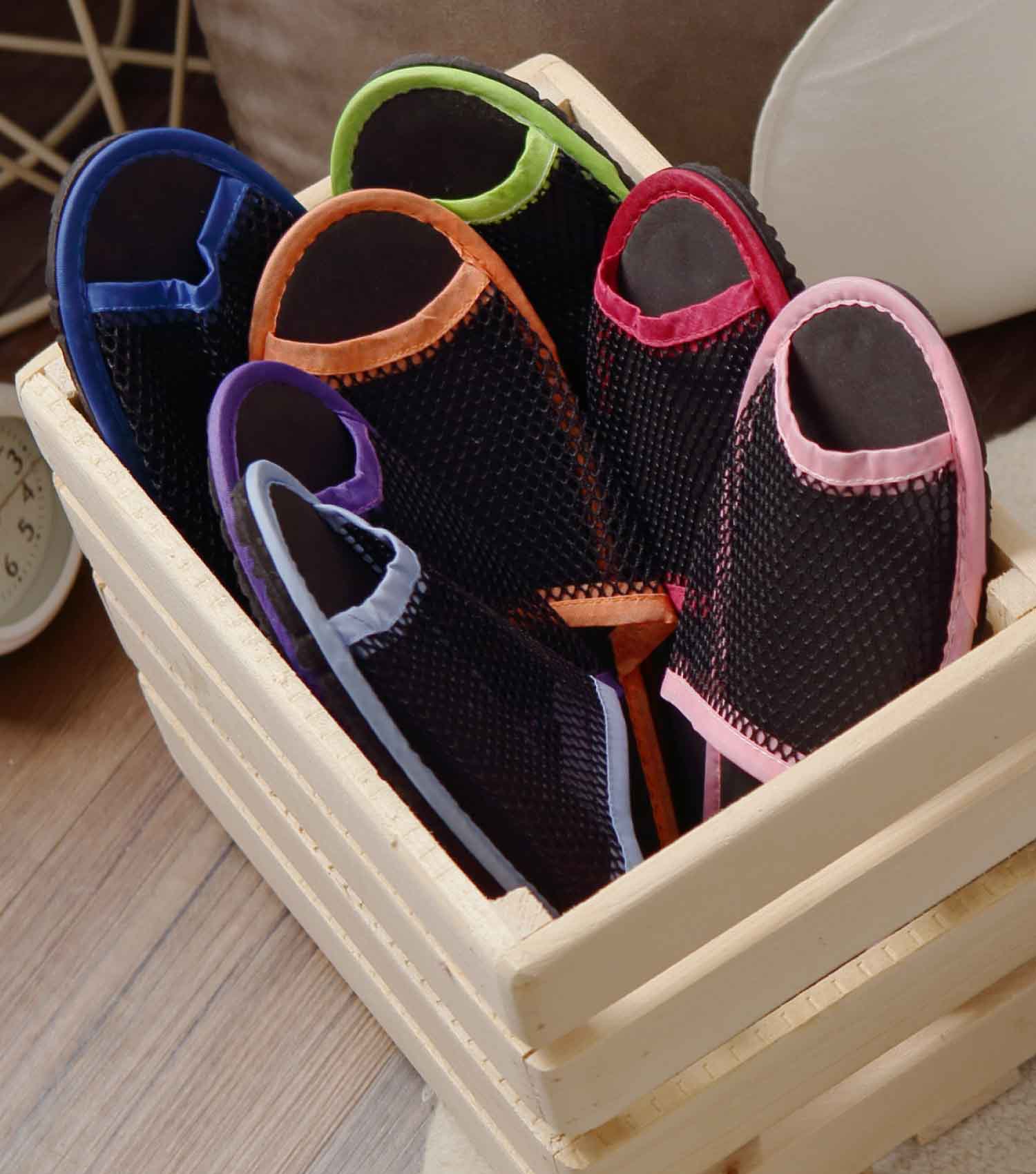 Waterproof Mesh Fabric Slippers, , large