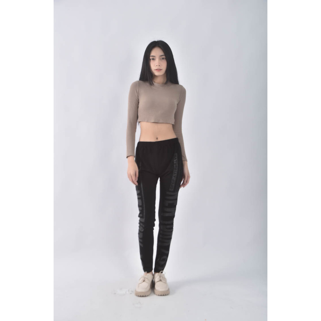 (L) naturally jojo運動運動黑色長褲二手衣, , large