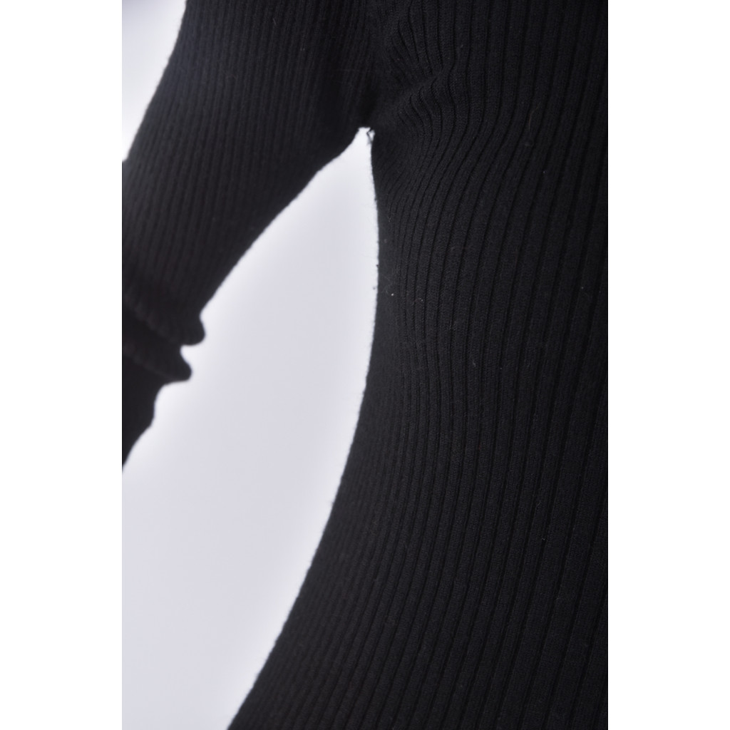 (S) eque質感針織圓領黑色長袖上衣二手衣, , large