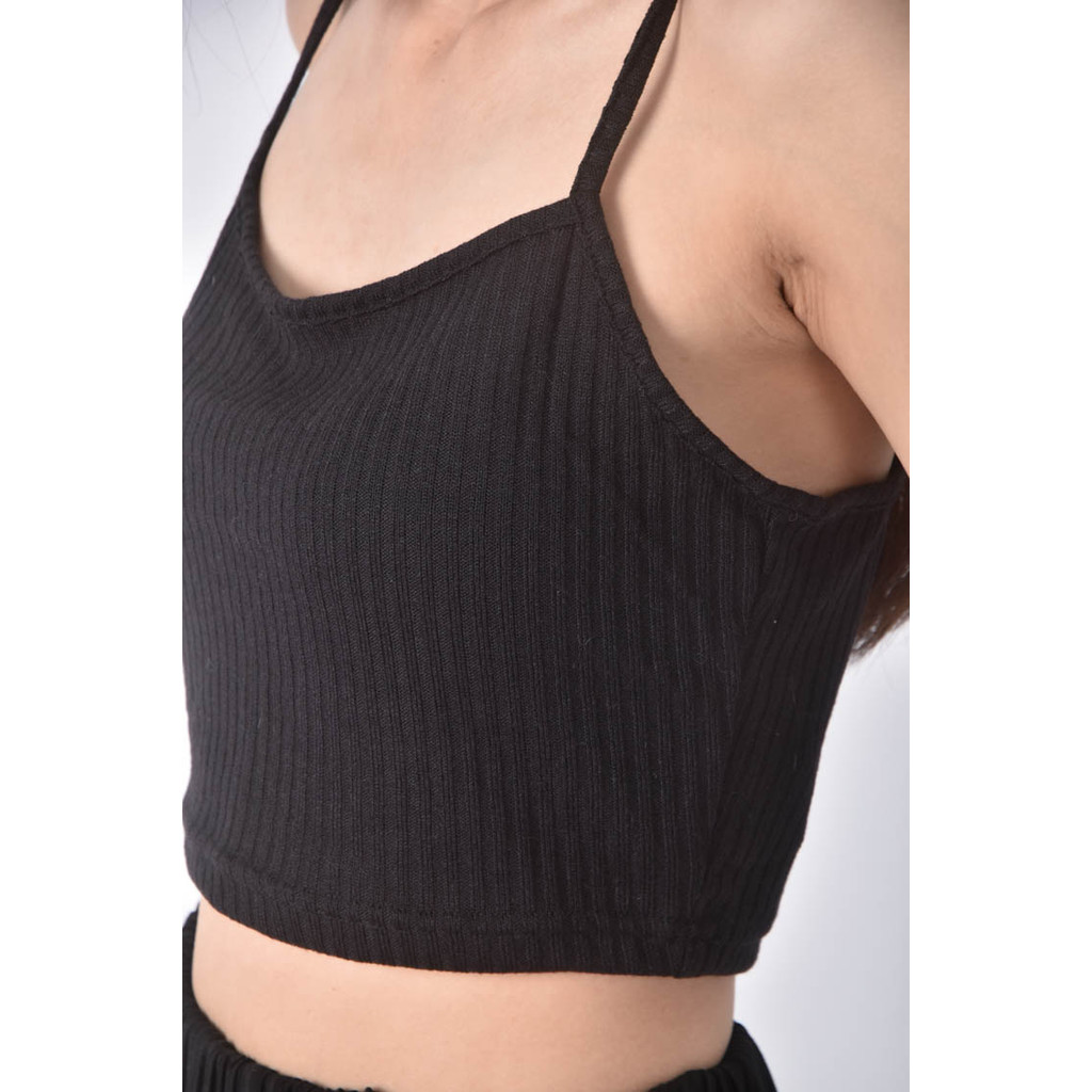(M) 【董仔私服】shein質感吊帶簡約黑色上衣二手衣, , large