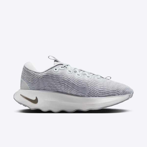 Nike Wmns Motiva 女 慢跑鞋 運動鞋 路跑 休閒 緩震 弧形鞋底 灰白 [DV1238-010], , large