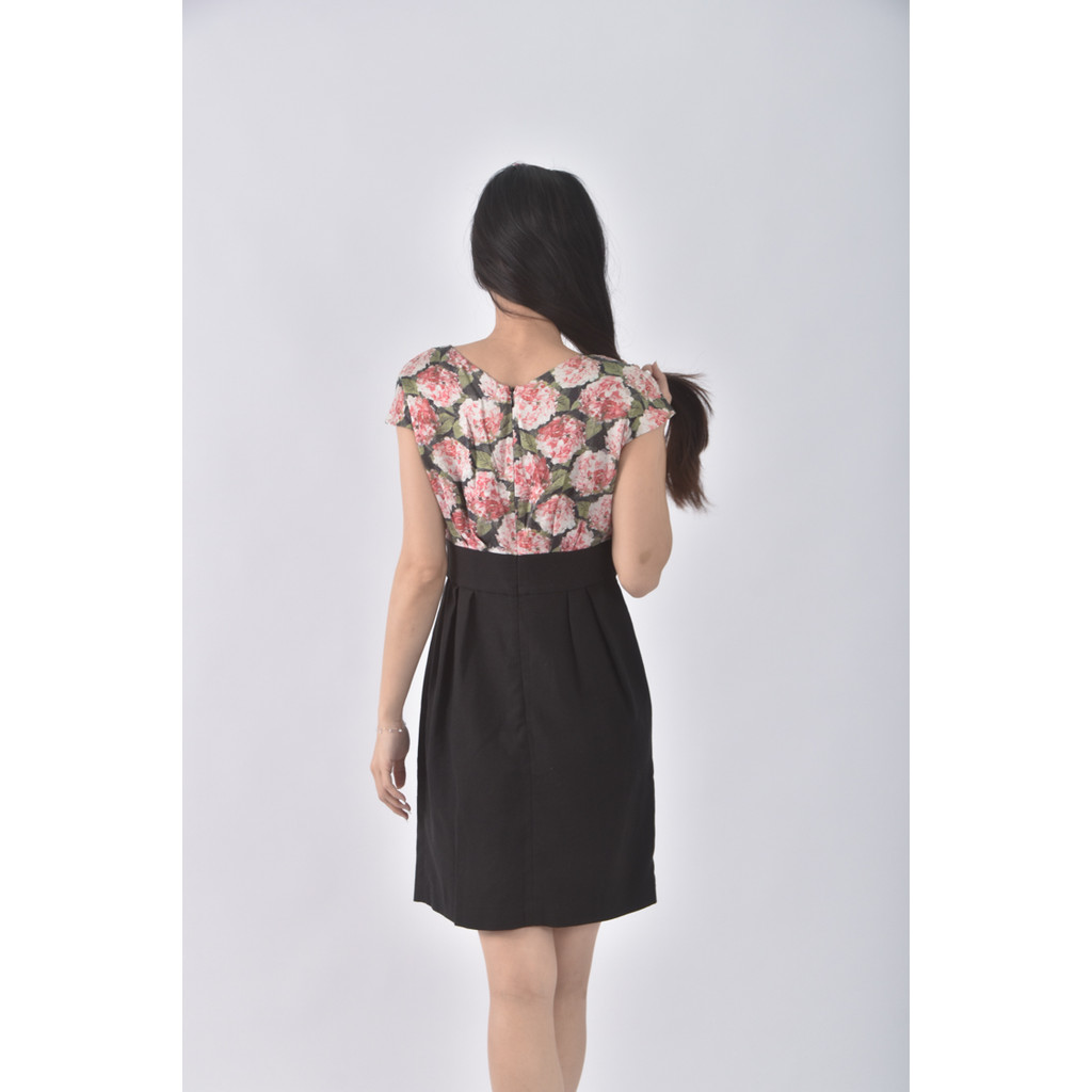 (S) laicarfore anita su花卉黑色洋裝二手衣, , large