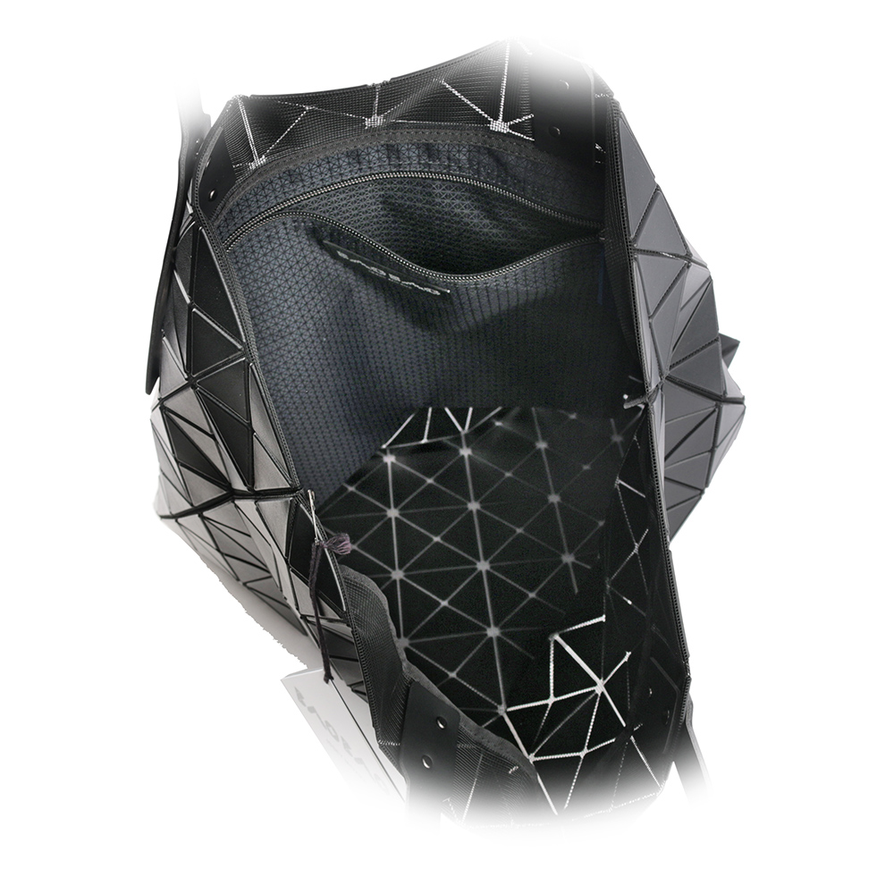 ISSEY MIYAKE BAO BAO LUCENT 8X8 啞光霧面托特包/黑色, , large