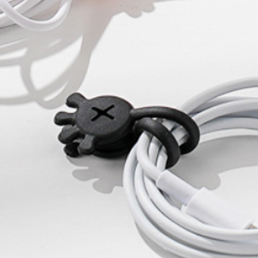 palm-shaped-magnetic-cable-organizer, , large