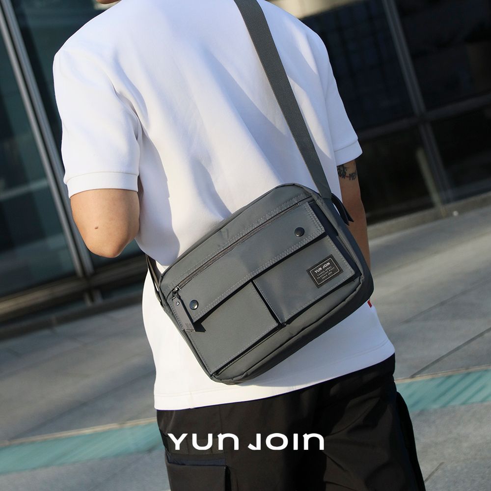 【YUN JOIN】EMBER 經典側肩包-軍綠色  側背包 斜背包 公事包 收納 防潑水【超強7層收納】, , large