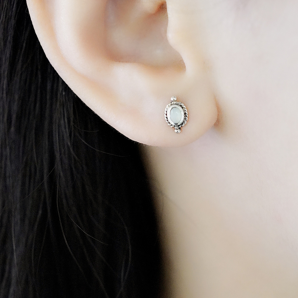 【BLUMA銀飾】北極星純銀耳環 蛋白石 天然石 中性 男生耳環 復古銀 個性, , large