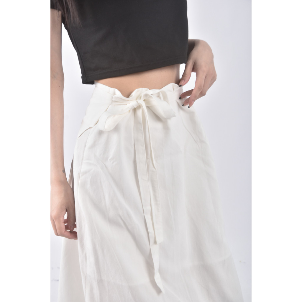 (M) de ondo韓牌質感一片式白色長裙二手衣, , large