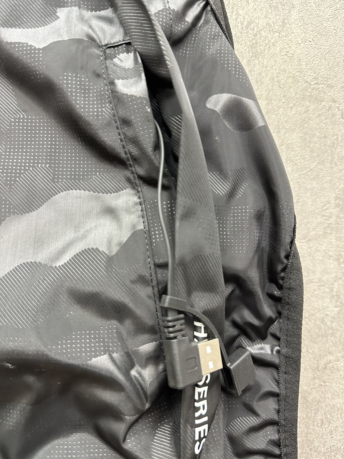 WIN 五金 風神水冷服  "H2O 有感降溫"  VENTI風神科技, , large