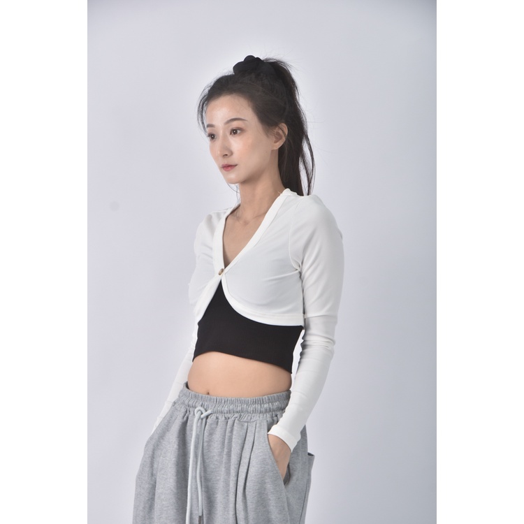 (S) 【安于晴Charlene私服】質感修身短版白色罩衫二手衣, , large