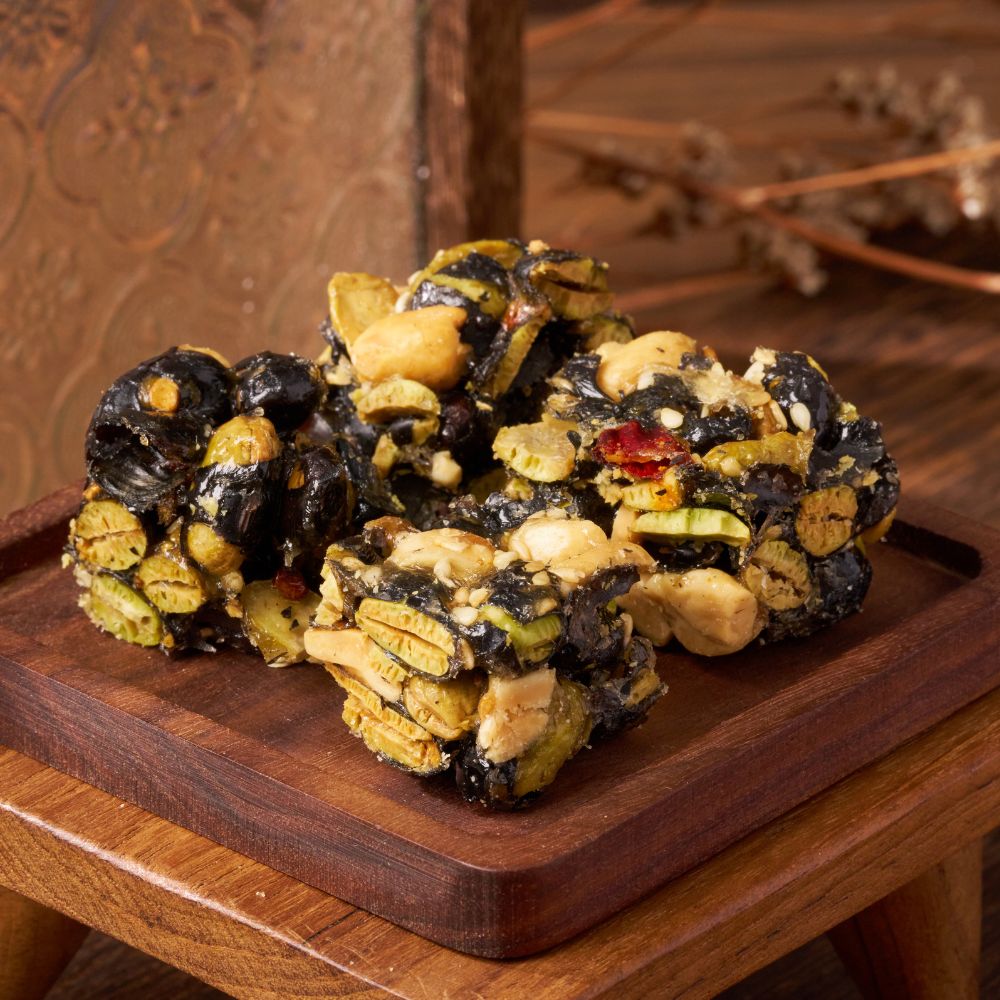 Black Soybean Peanut Brittle 3-Pack + 1 Bonus Pack | Sweet & Spicy Handmade Taiwan Gift【ChouChou Enterprise】, , large