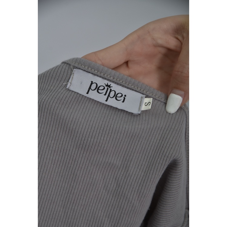 (S) 【安于晴Charlene私服】peipei質感兩件式灰色套裝二手衣, , large