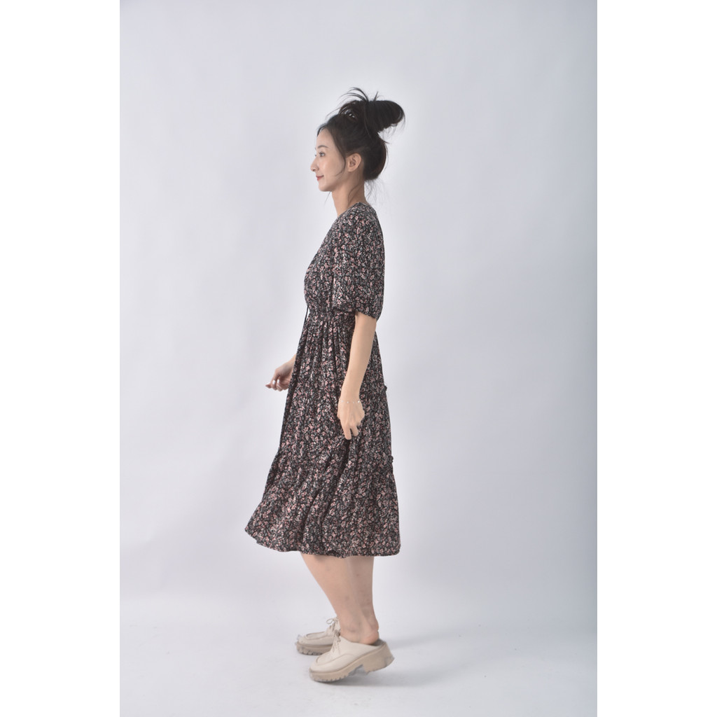 (S) soun hong碎花荷葉邊黑色洋裝二手衣, , large
