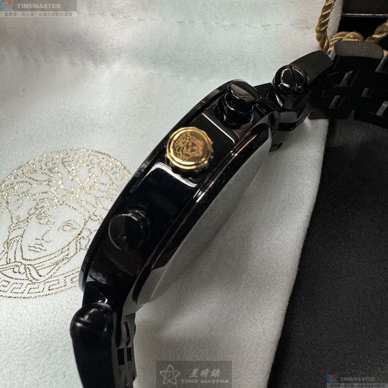 [星晴錶業]VERSACE手錶,46mm,VS11833黑色錶面黑錶殼深黑色精鋼錶帶款, , large