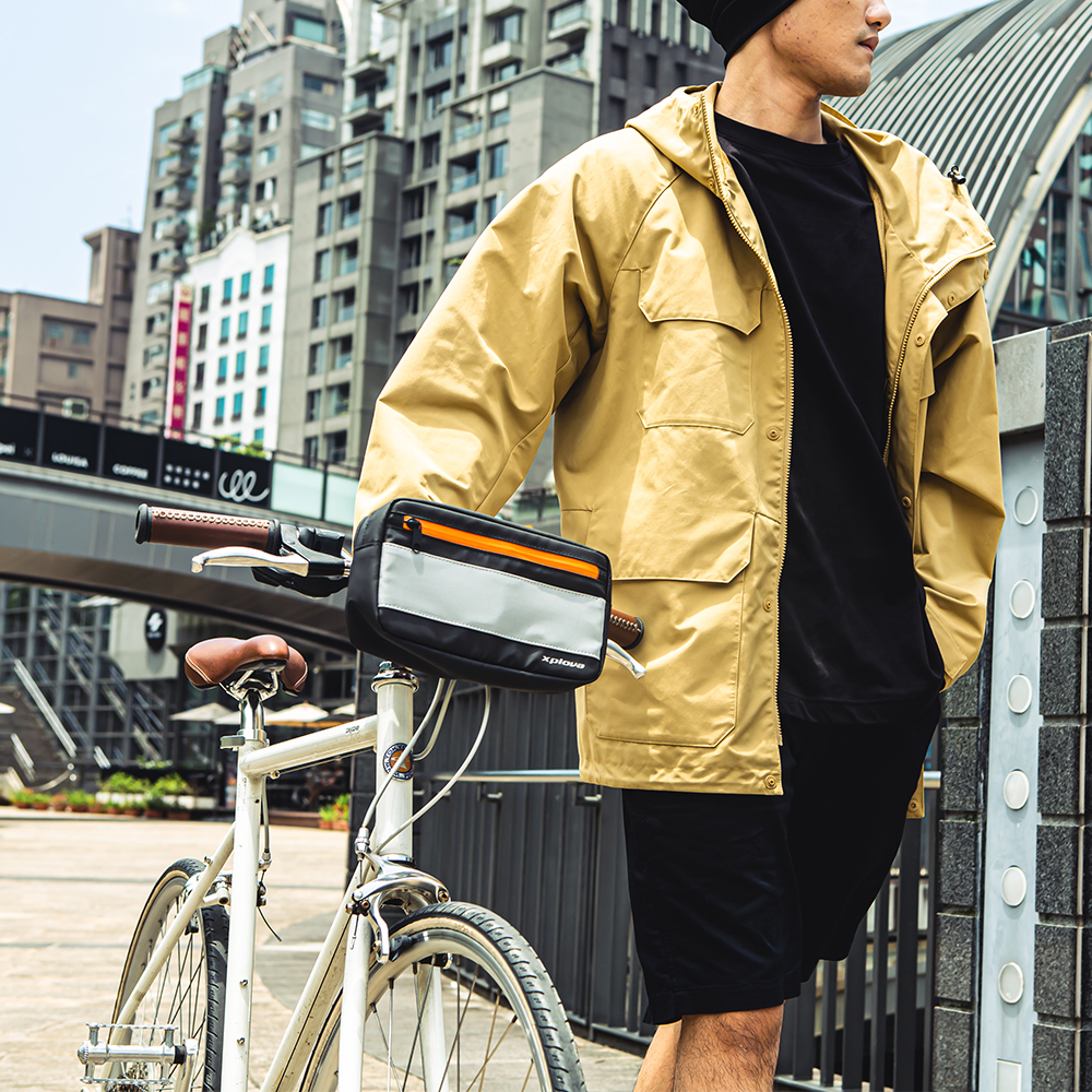 AXIO&Xplova iluminaci&oacute;n sling bag 反光肩背車頭兩用包(GP-03T), , large