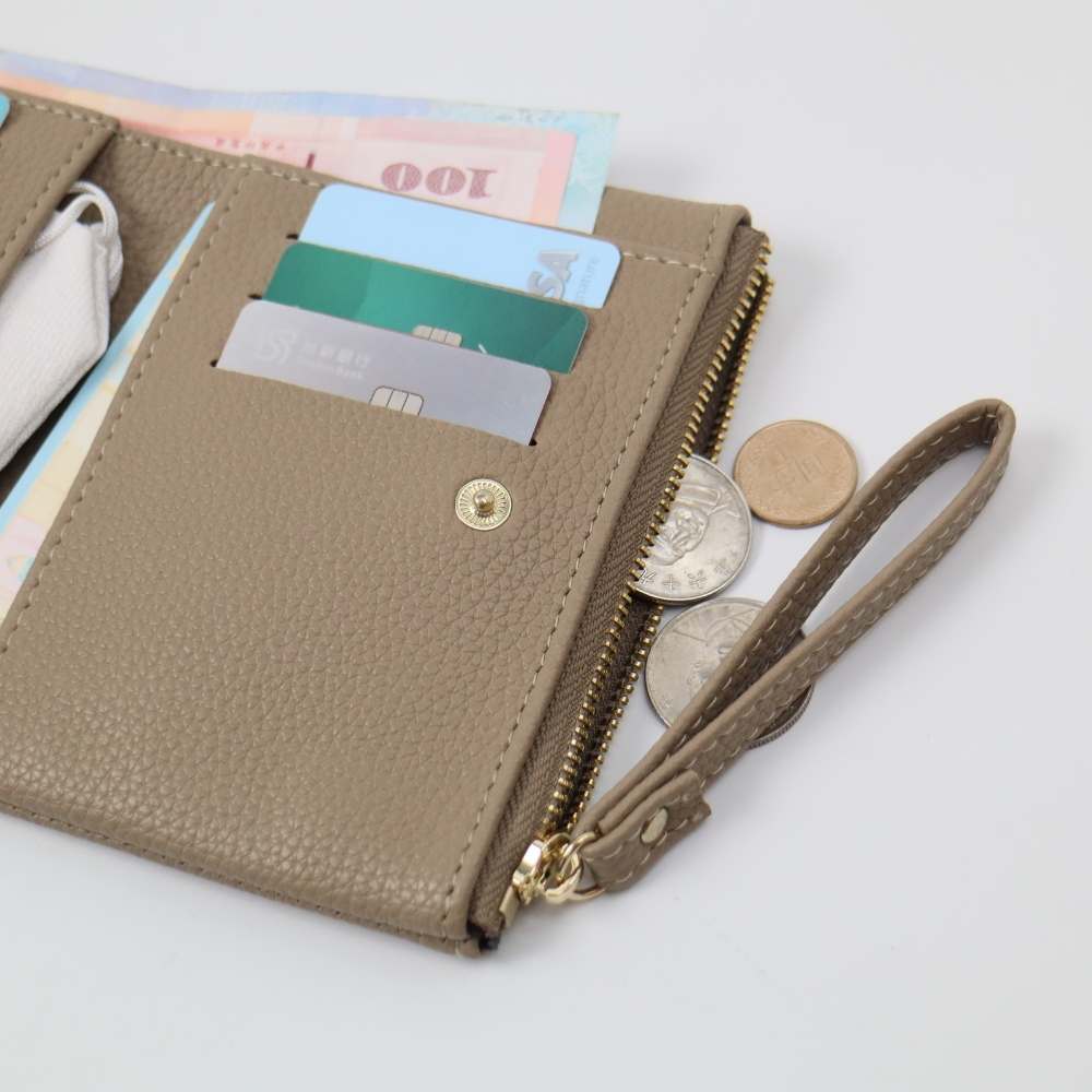 AUNO  經典圓釦短夾-燕麥米 多卡位收納皮夾 女用錢包 典雅百搭, , large