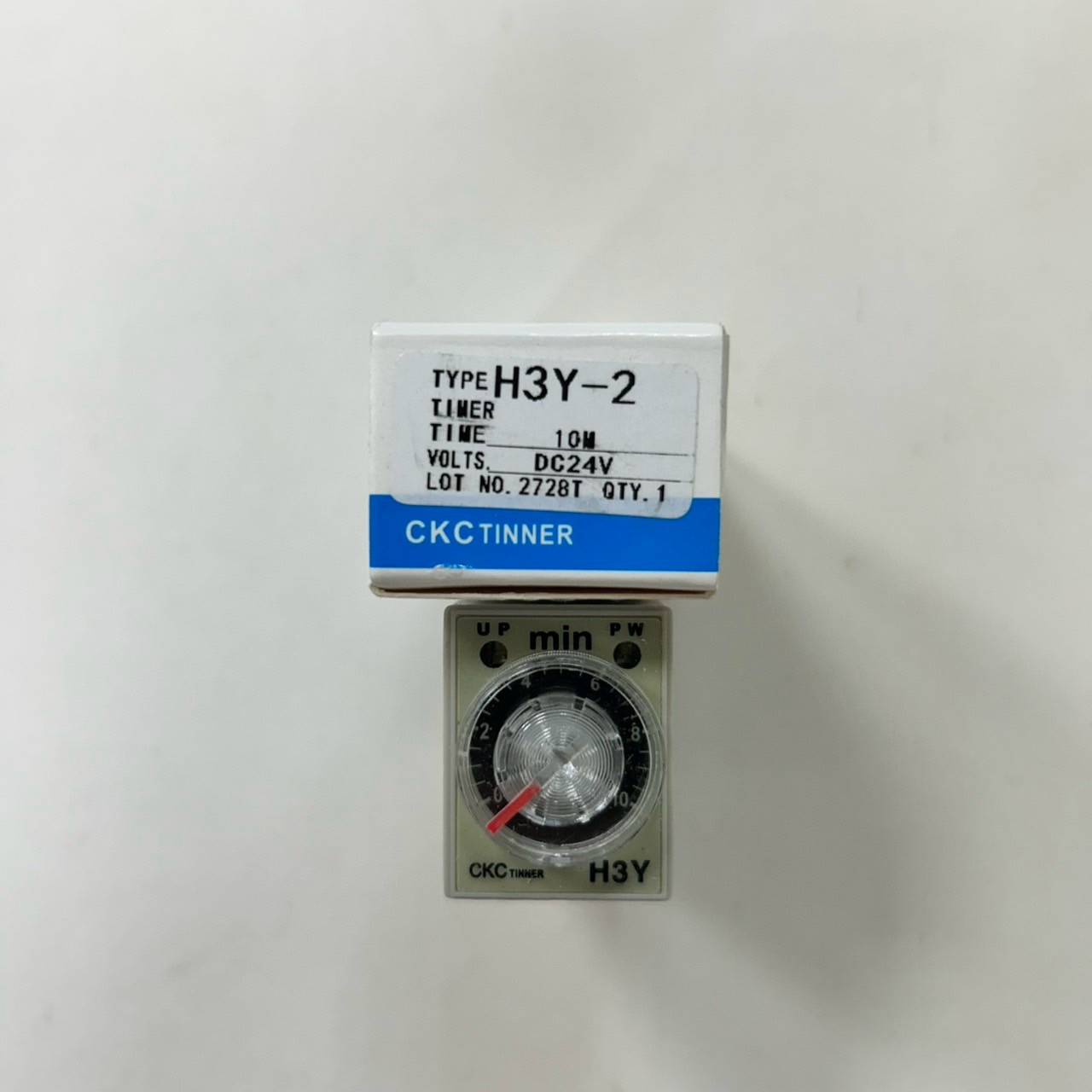 Time relay, 8 pins, 2 open, 2 closed, DC 24V, -0, -10 minutes, , large